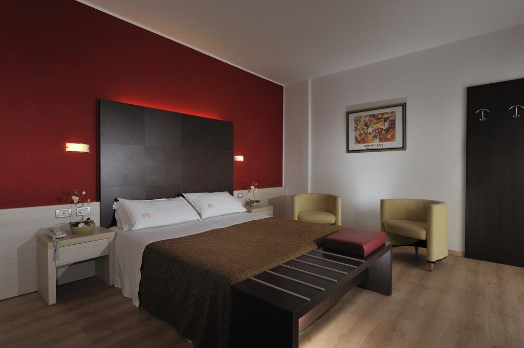 Hotel Eden Bibione Habitación foto